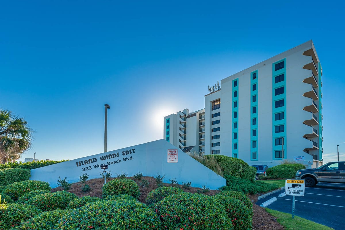 Island Winds East condos in Gulf Shores